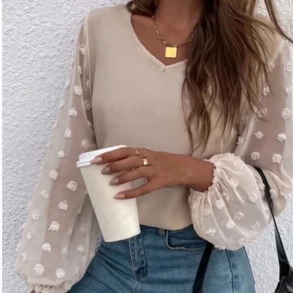 Boho Swiss Polka Dot Sheer Sleeve Top - Picture 11 of 12